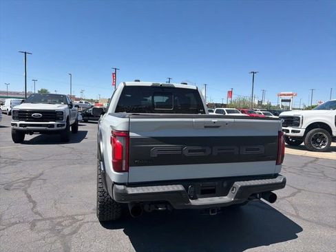 Used 2024 Ford F150 Raptor AWD/4WD image 7