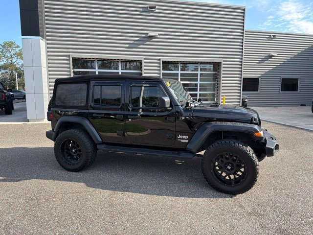 Used 2018 Jeep Wrangler Unlimited Sport AWD/4WD image 2