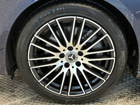 Used 2023 Mercedes-Benz C 300 4MATIC Sedan image 33