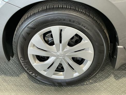 Used 2024 Nissan Versa S image 25