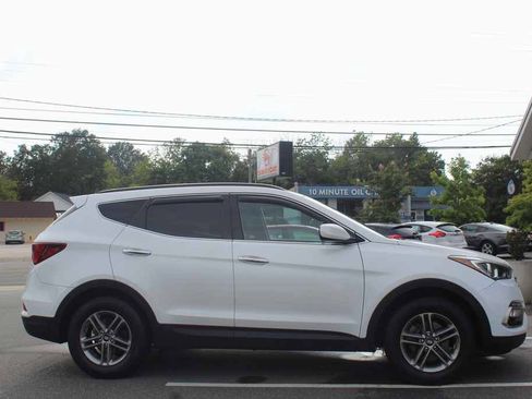 Used 2017 Hyundai Santa Fe Sport AWD/4WD image 4