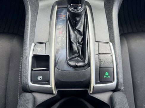Used 2018 Honda Civic LX image 29