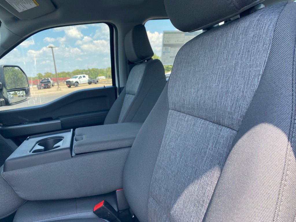 New 2026 Ford F250 XL w/ STX Appearance Package AWD/4WD image 14