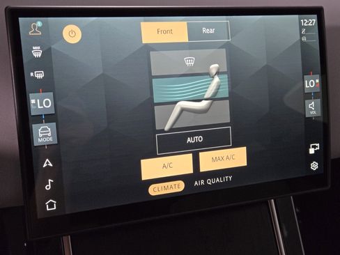 New 2026 Land Rover Range Rover Evoque Dynamic SE image 30