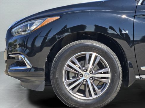 Used 2017 INFINITI QX60 FWD w/ Premium Plus Package image 39