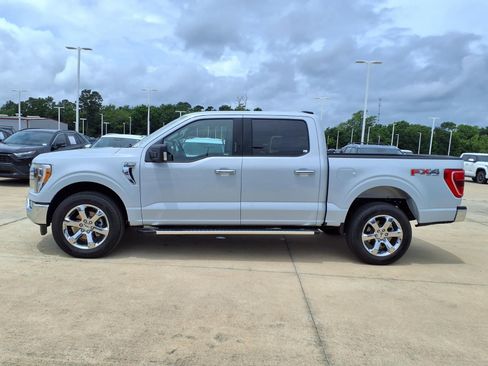 Used 2022 Ford F150 XLT w/ Equipment Group 302A High AWD/4WD image 8
