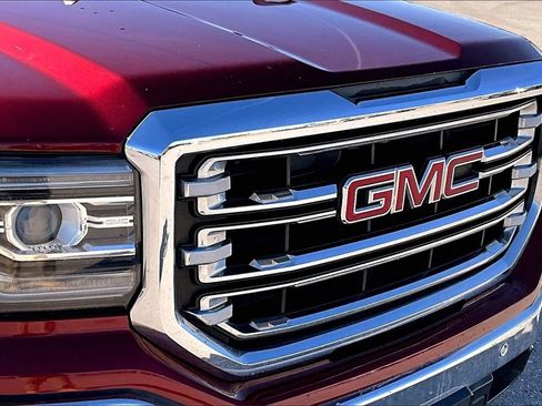 Used 2017 GMC Sierra 1500 SLT image 31