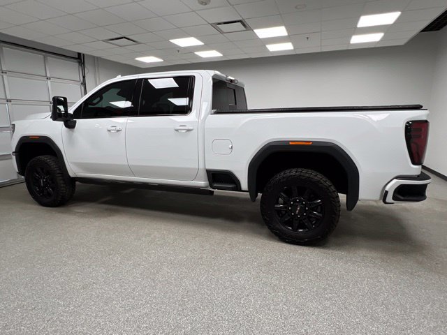 Used 2024 GMC Sierra 3500 AT4 w/ AT4 Premium Plus Package AWD/4WD image 6