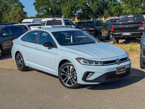 New 2026 Volkswagen Jetta Sport FWD image 3