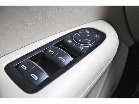 Used 2019 Cadillac XT5 Luxury image 19