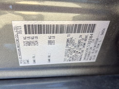Used 2023 Nissan Maxima SV w/ Floor Mat Group FWD image 15