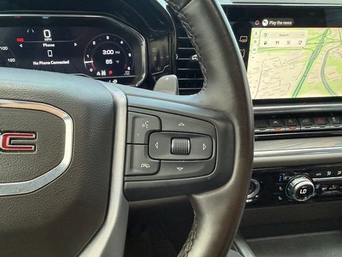 Used 2023 GMC Sierra 1500 SLT w/ SLT Premium Package AWD/4WD image 35