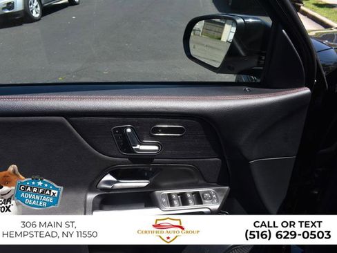 Used 2021 Mercedes-Benz GLB 250 4MATIC image 13