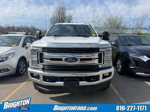 Used 2017 Ford F350 XLT AWD/4WD image 2