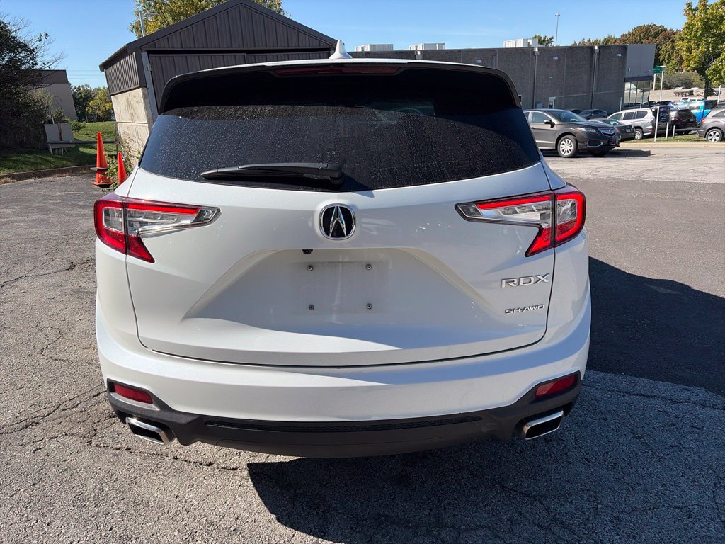 Used 2024 Acura RDX SH-AWD image 6