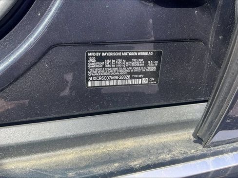 Used 2021 BMW X5 xDrive40i AWD/4WD image 28