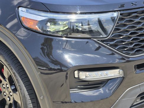 Used 2022 Ford Explorer ST w/ Equipment Group 401A AWD/4WD image 33