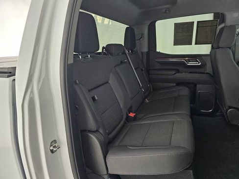 Used 2024 GMC Sierra 1500 Elevation image 12