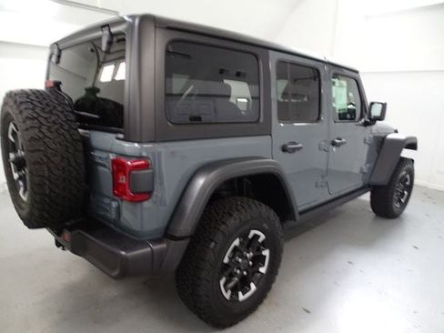 Certified 2025 Jeep Wrangler Unlimited Rubicon 4xe w/ Convenience Group AWD/4WD image 21