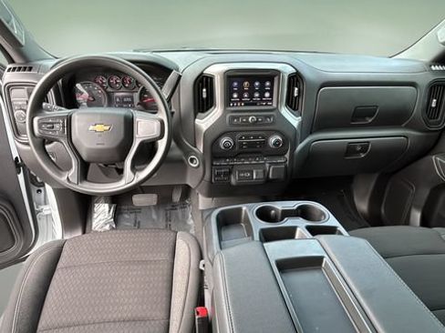 Used 2025 Chevrolet Silverado 1500 Custom RWD image 16