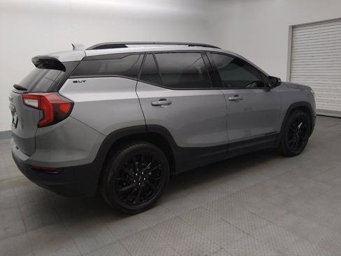 Used 2023 GMC Terrain SLT w/ Elevation Edition image 10