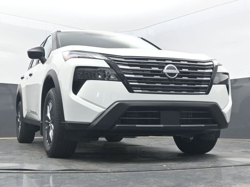 New 2026 Nissan Rogue S FWD image 24