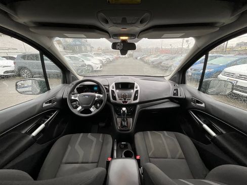 Used 2016 Ford Transit Connect XLT image 17