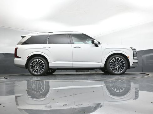 New 2026 Hyundai Palisade Calligraphy FWD image 14