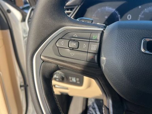 New 2026 Jeep Grand Cherokee Limited AWD/4WD image 11