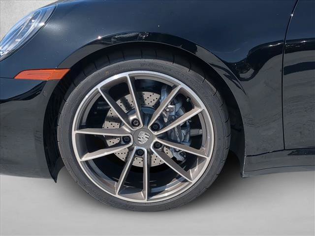Used 2021 Porsche 911 Carrera RWD image 17