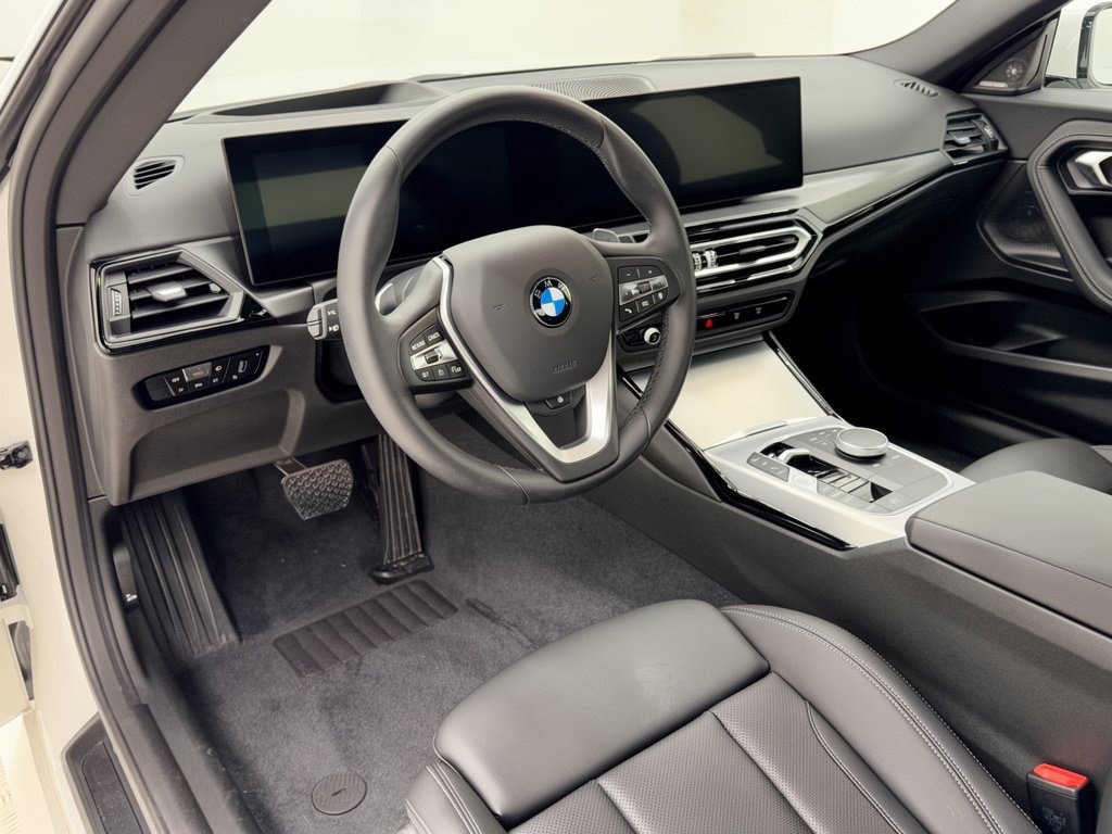 Certified 2023 BMW 230i Coupe w/ Premium Package RWD image 4