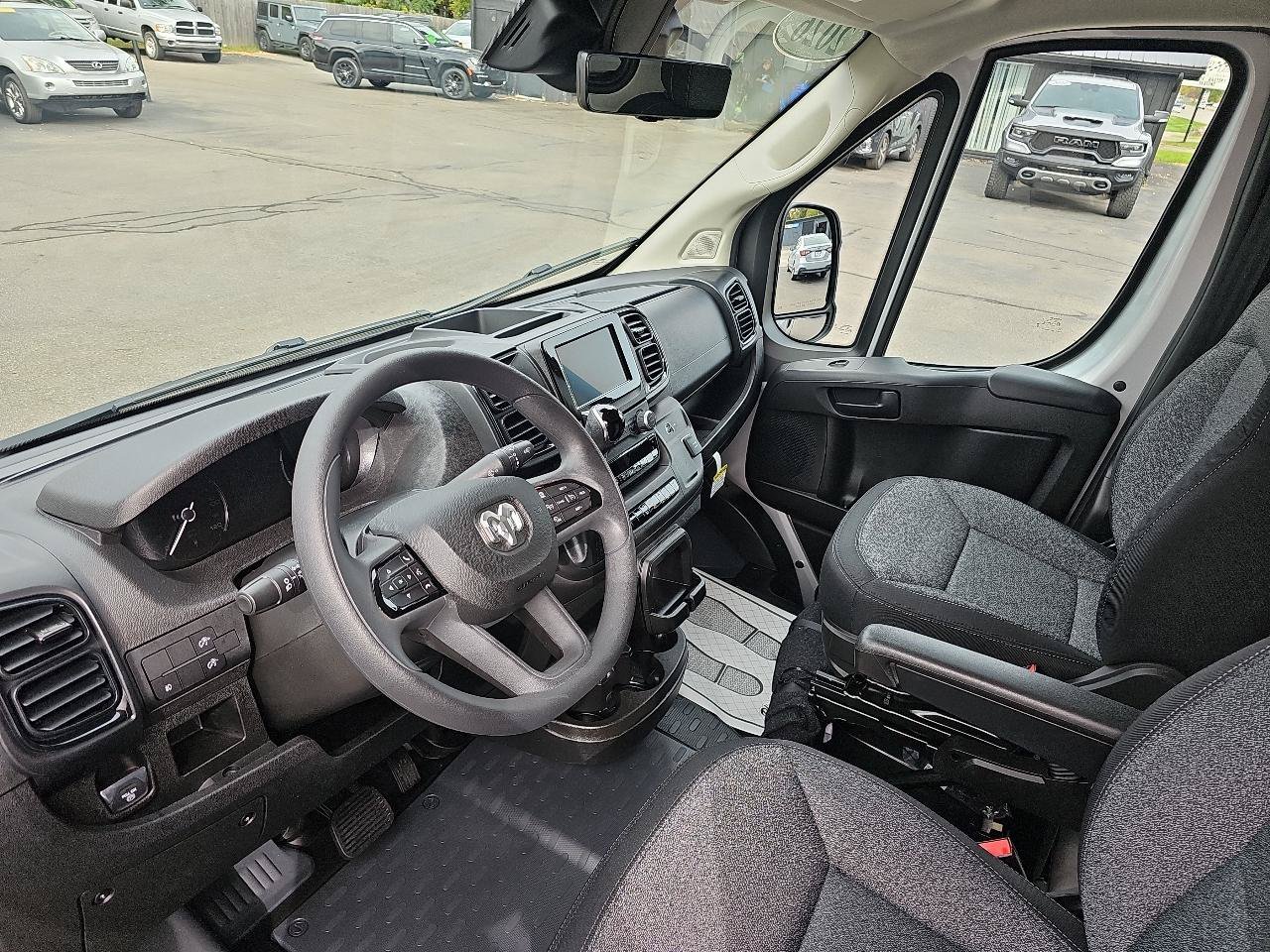 Used 2026 RAM ProMaster 1500 w/ Safety Group FWD image 10