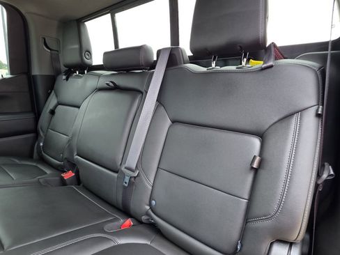 Used 2020 GMC Sierra 1500 SLT w/ SLT Premium Plus Package AWD/4WD image 31