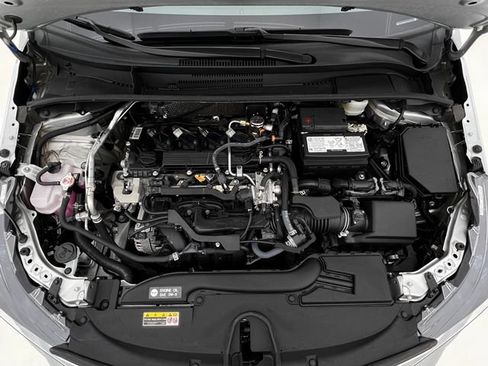 Used 2025 Toyota Corolla LE FWD image 24