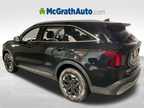 New 2026 Kia Sorento S w/ S Panoramic Sunroof Package image 5