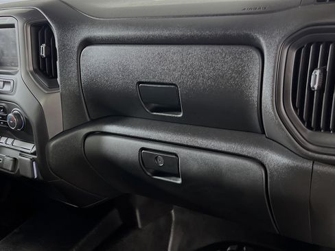 Used 2025 Chevrolet Silverado 2500 W/T w/ WT Convenience Package AWD/4WD image 32