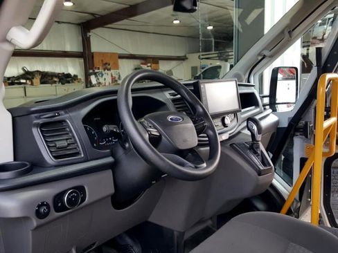 Used 2021 Ford Transit 350 DRW image 12