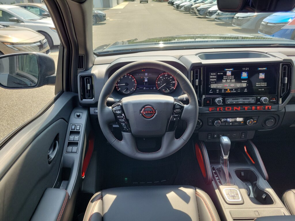 New 2026 Nissan Frontier PRO-4X w/ Pro Premium Package AWD/4WD image 10