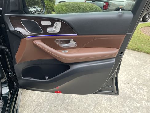 Certified 2025 Mercedes-Benz GLE 350 4MATIC image 45