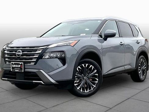 Certified 2025 Nissan Rogue SL w/ Tech Package FWD image 1