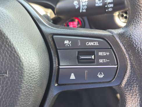 Certified 2023 Honda HR-V LX image 20