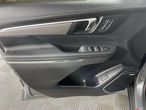 New 2025 Buick Enclave Preferred w/ Power Package image 21