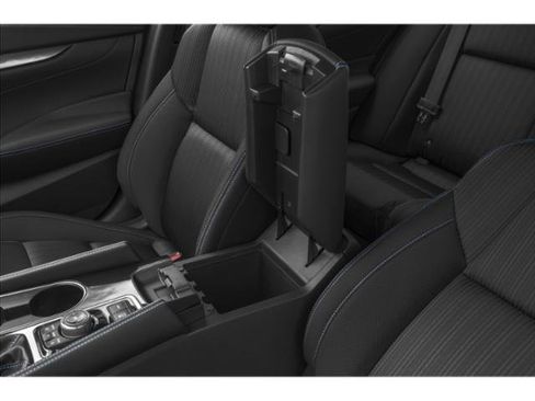 Used 2021 Nissan Maxima 3.5 SV w/ Floor Mat Group FWD image 17