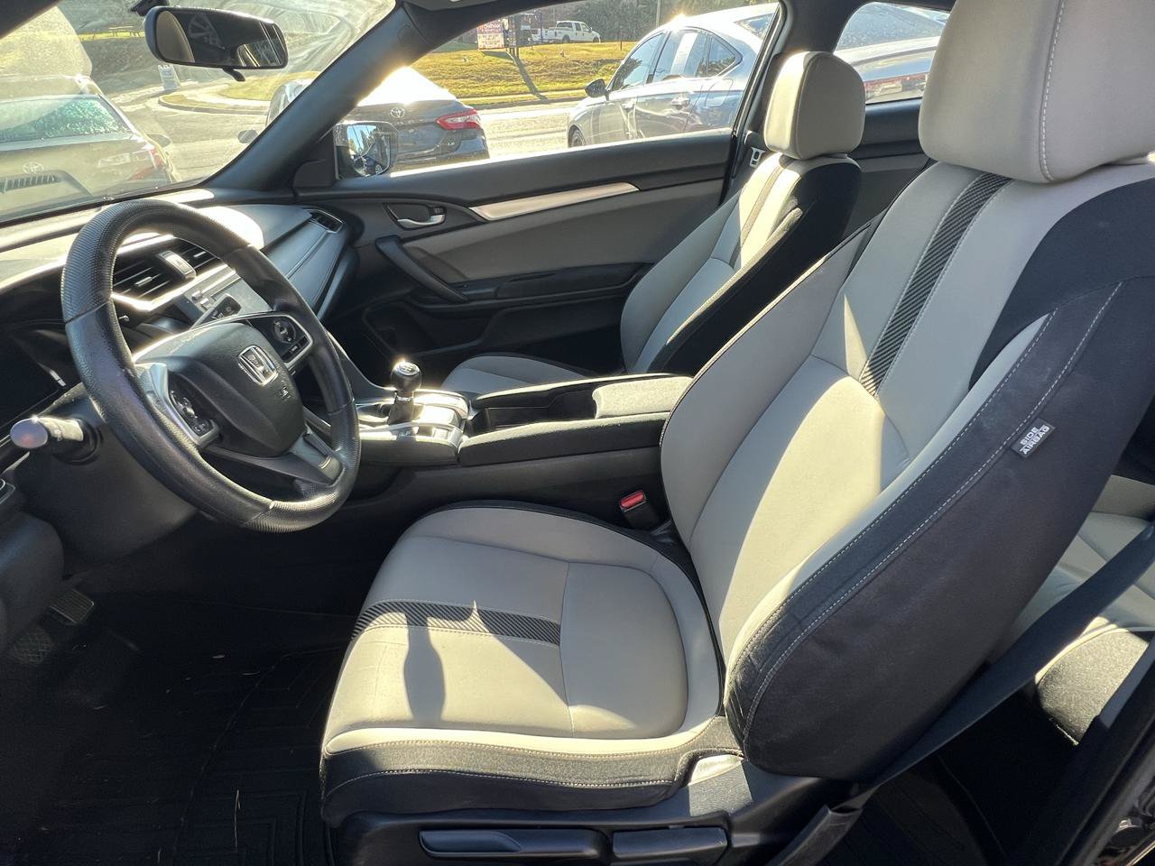 Used 2018 Honda Civic LX image 10