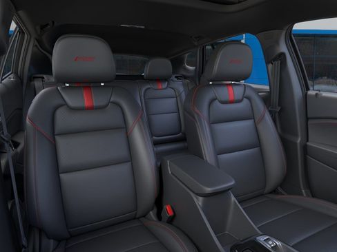 New 2026 Chevrolet Trax RS w/ Sunroof Package FWD image 23