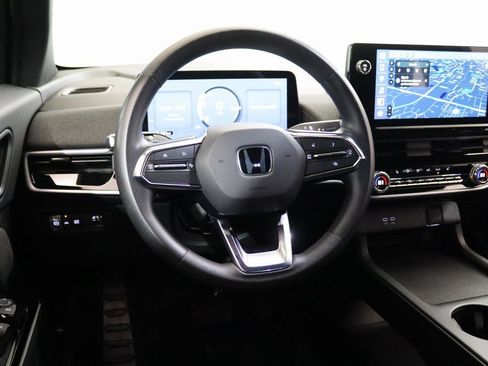 Used 2024 Honda Prologue EX image 12