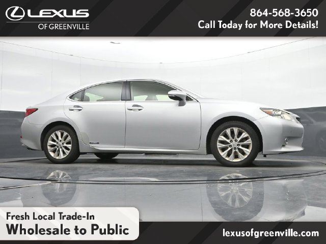 Used 2013 Lexus ES 300h FWD image 15