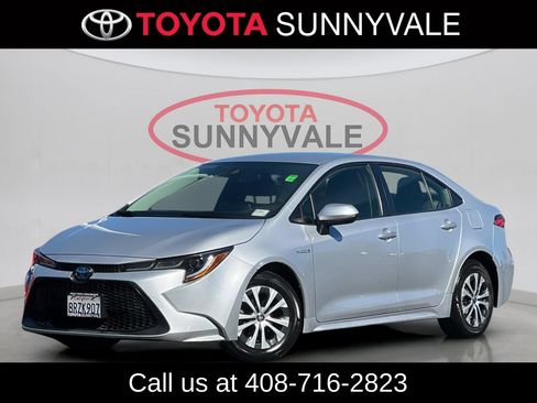 Used 2021 Toyota Corolla LE FWD image 2