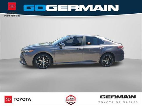 Certified 2022 Toyota Camry SE FWD image 12