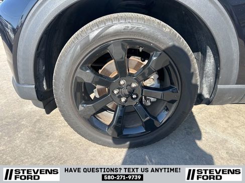 Used 2023 Ford Explorer ST-Line w/ Class IV Trailer Tow Package image 9